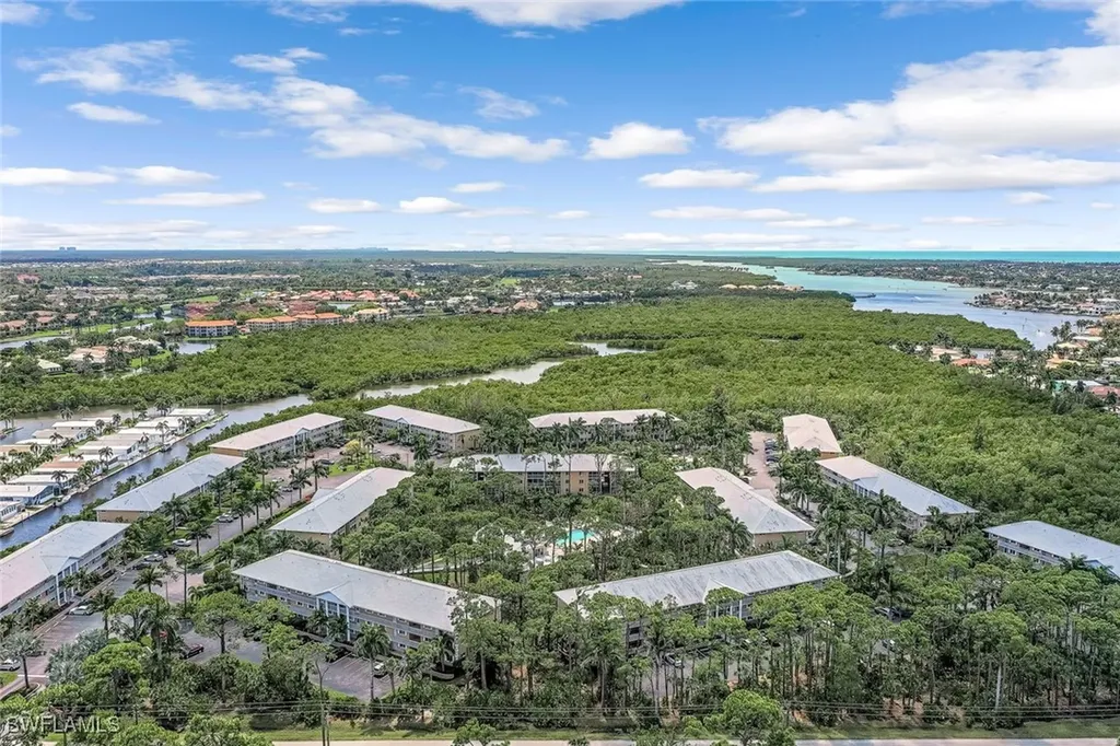 3011 Sandpiper Bay Circle Naples FL 34112