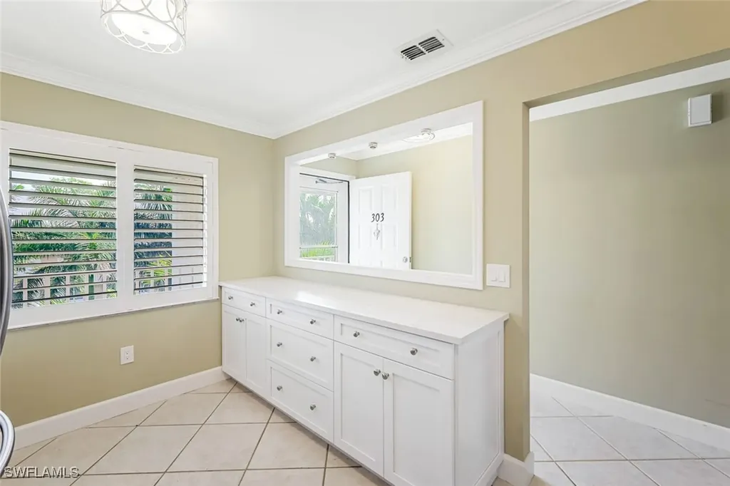 3011 Sandpiper Bay Circle Naples FL 34112