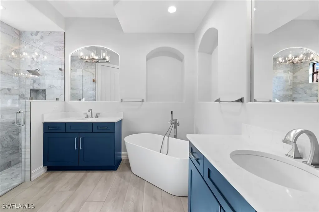 6602 Caldecott Drive Naples FL 34113