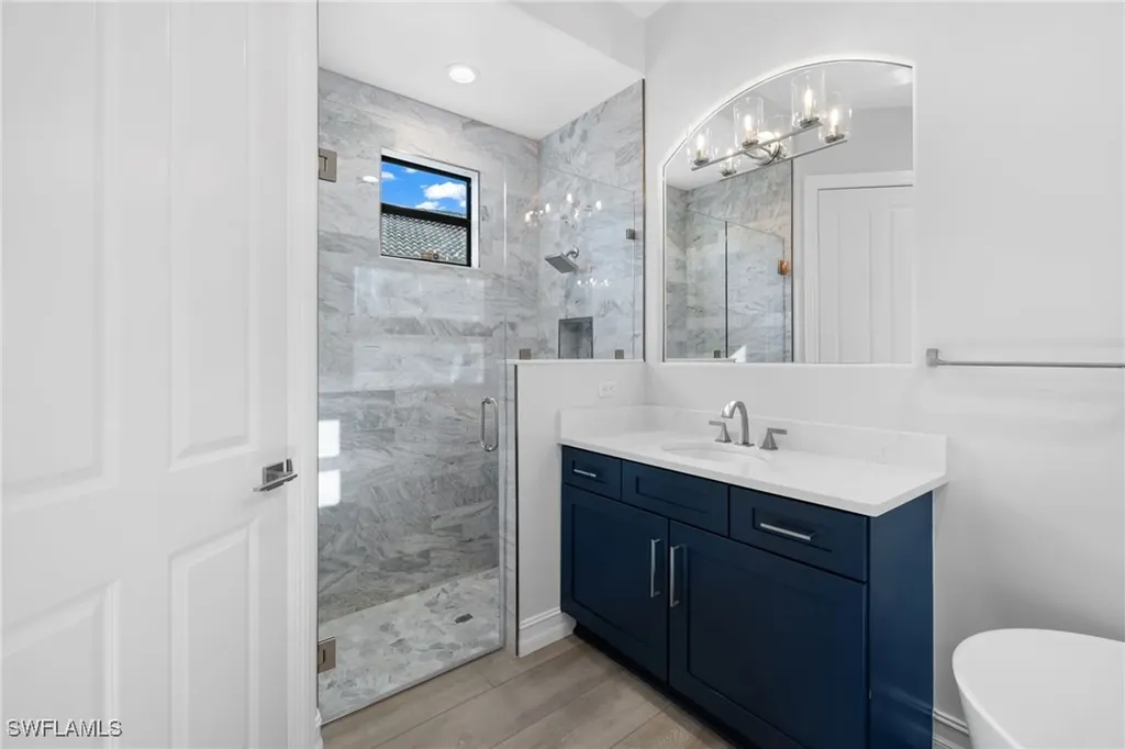 6602 Caldecott Drive Naples FL 34113