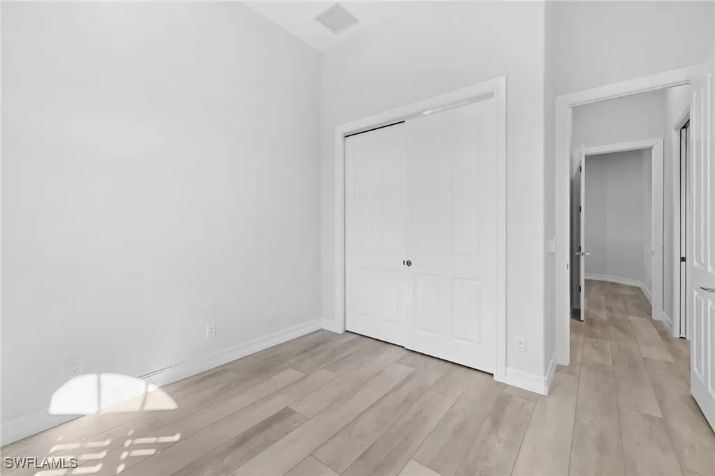 6602 Caldecott Drive Naples FL 34113