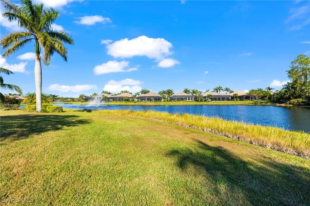 6602 Caldecott Drive Naples FL 34113
