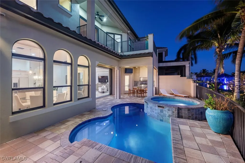 11765 Via Savona Court Miromar Lakes FL 33913
