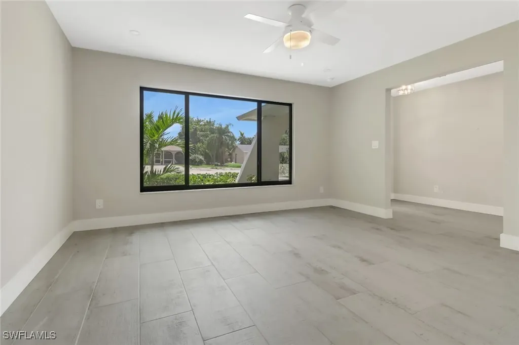 761 99th Avenue N Naples FL 34108