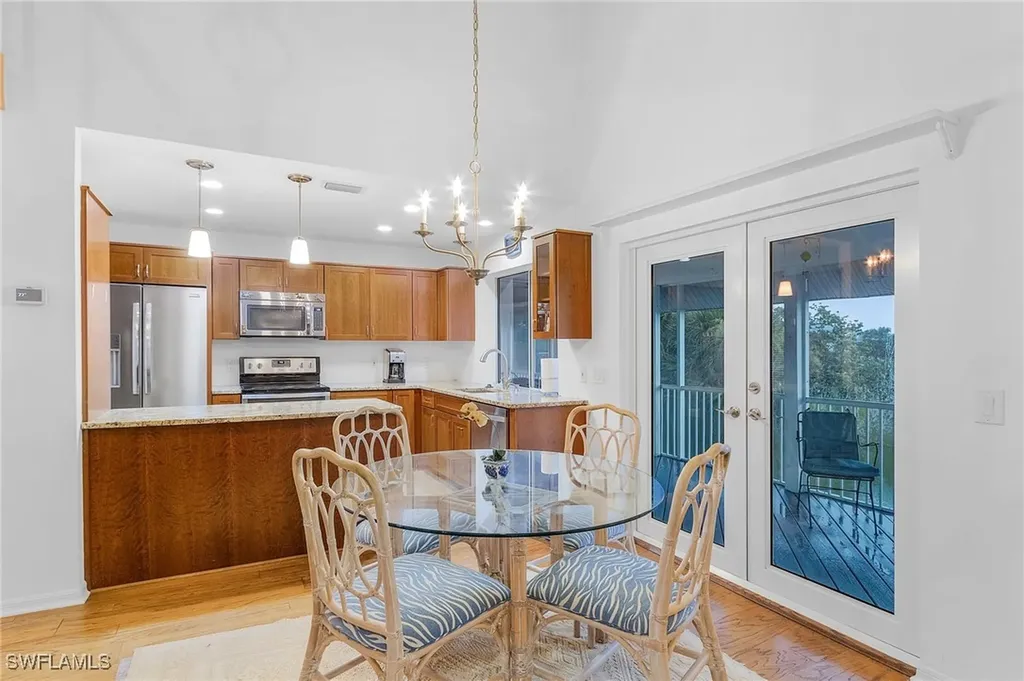 248 Christofer Court Sanibel FL 33957