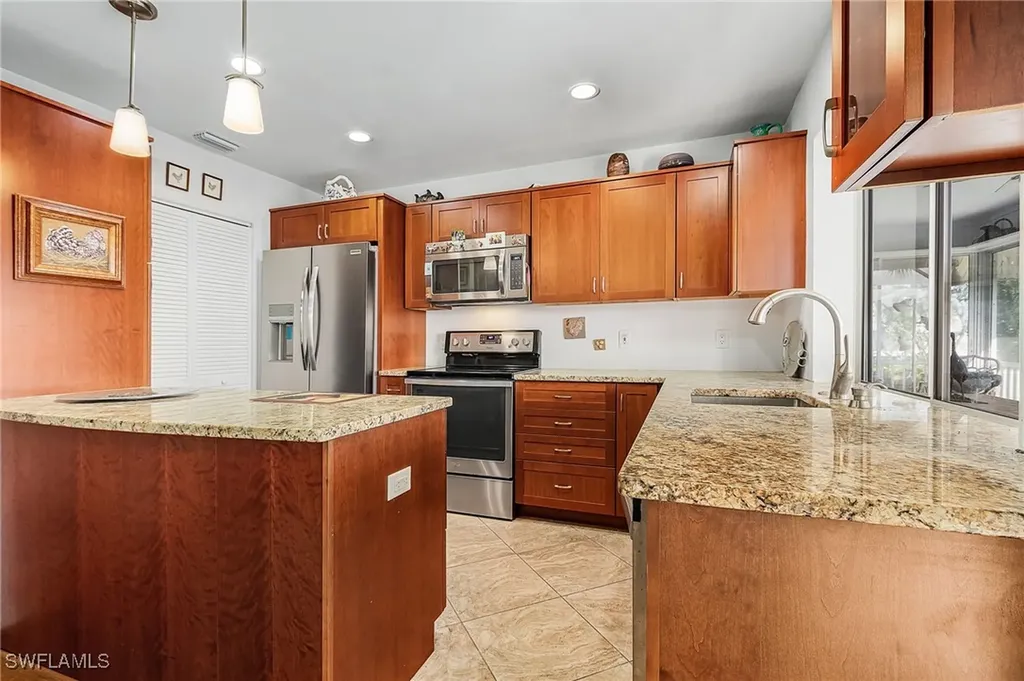 248 Christofer Court Sanibel FL 33957