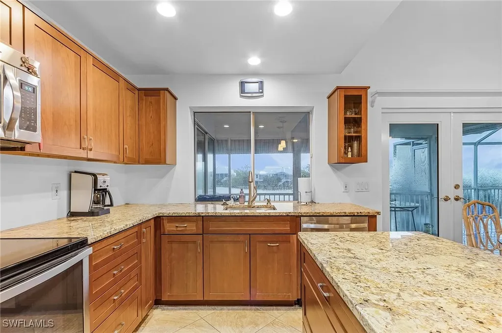 248 Christofer Court Sanibel FL 33957