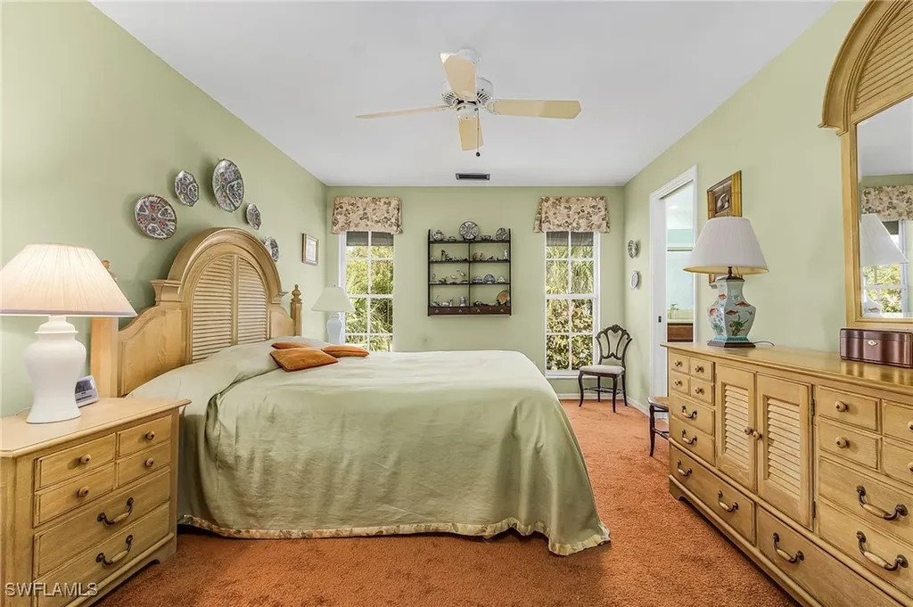 248 Christofer Court Sanibel FL 33957