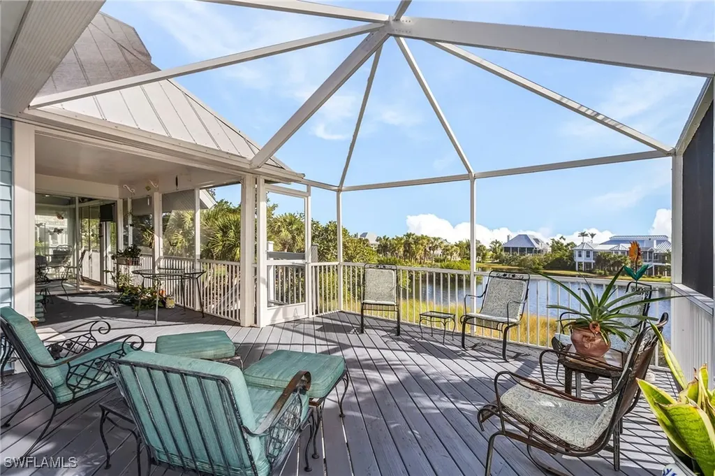 248 Christofer Court Sanibel FL 33957