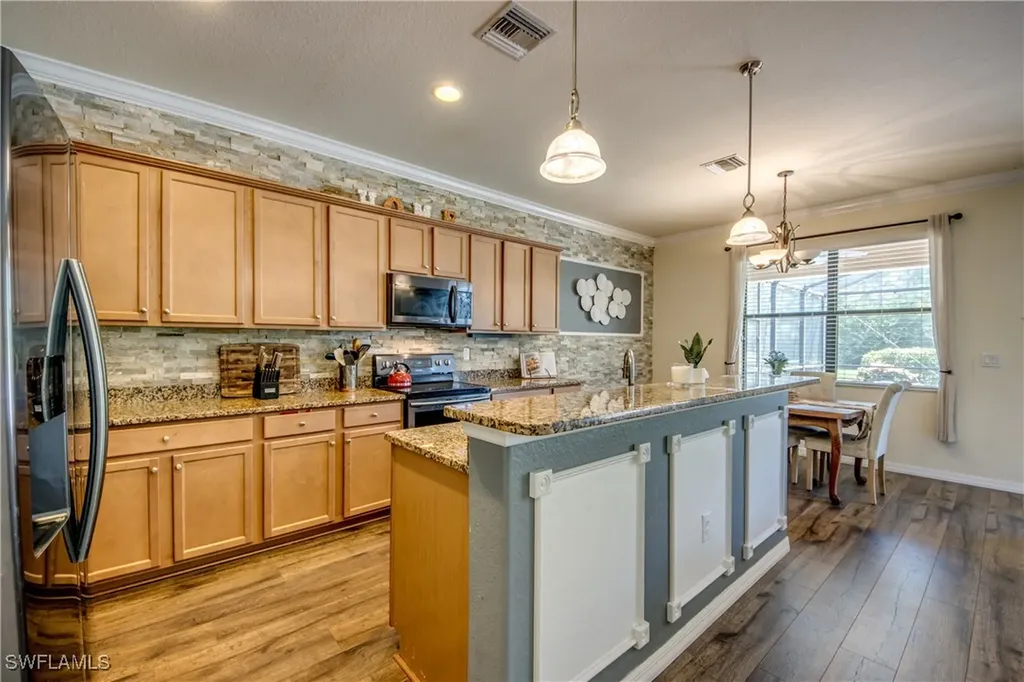 9440 River Otter Drive Fort Myers FL 33912
