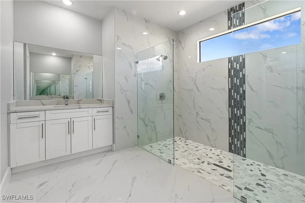 1213 NW 42nd Avenue Cape Coral FL 33993
