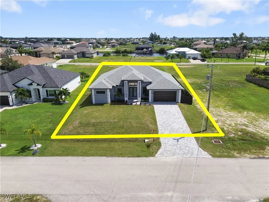 1213 NW 42nd Avenue Cape Coral FL 33993