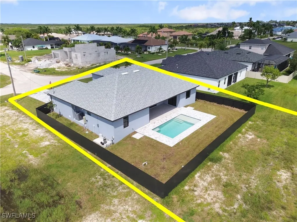 1213 NW 42nd Avenue Cape Coral FL 33993