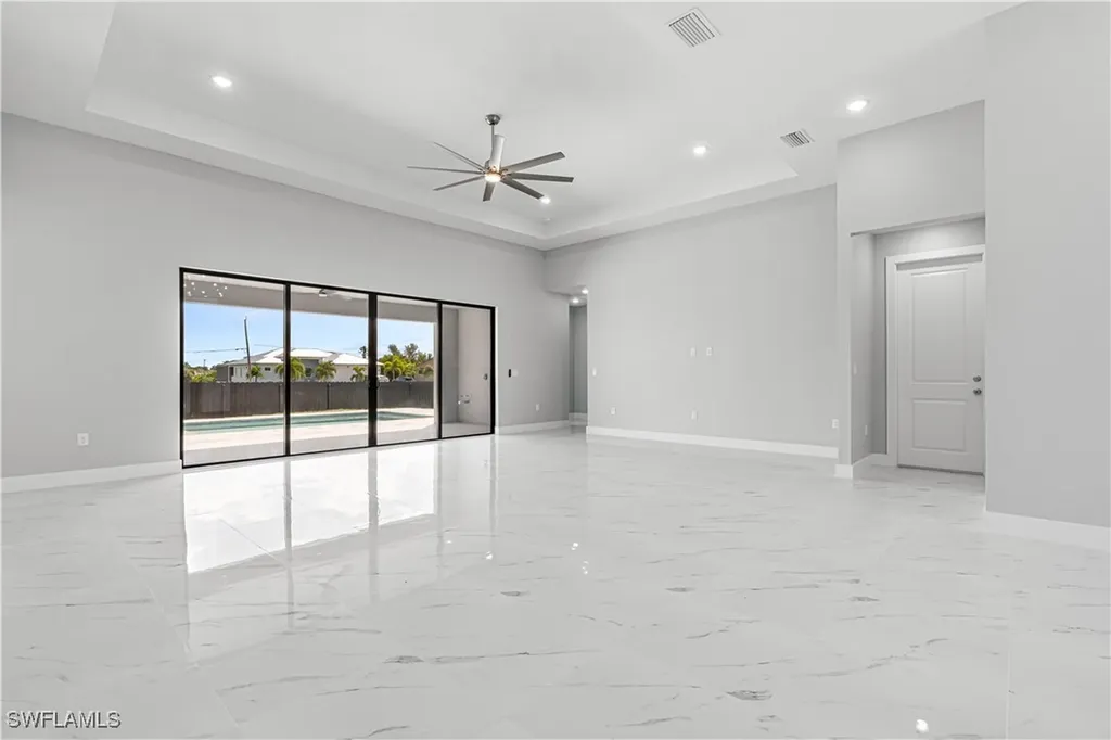 1213 NW 42nd Avenue Cape Coral FL 33993
