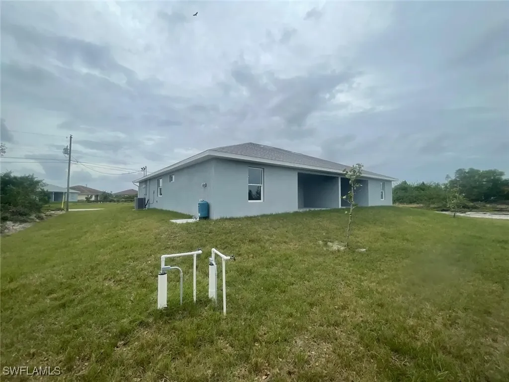 4524/4526 15th Street SW Lehigh Acres FL 33973