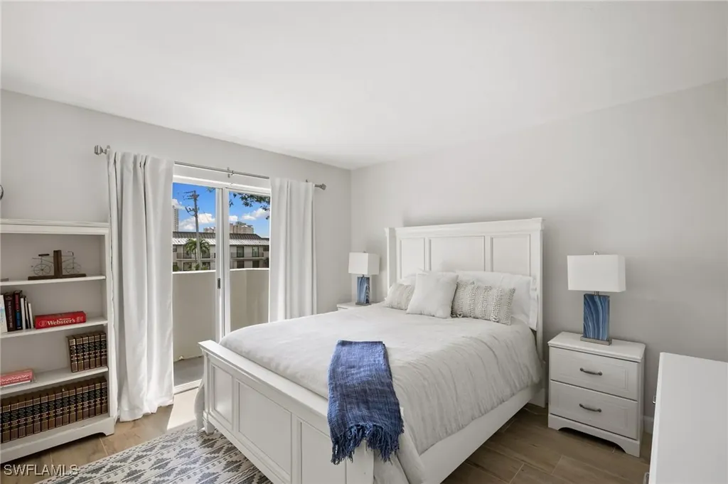 891 Huron Court Marco Island FL 34145