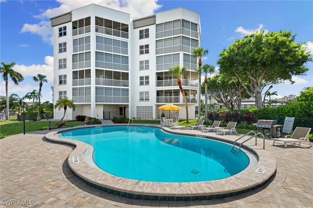 891 Huron Court Marco Island FL 34145