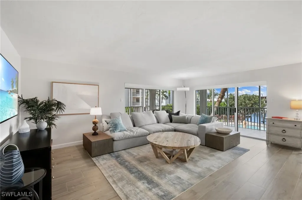 891 Huron Court Marco Island FL 34145