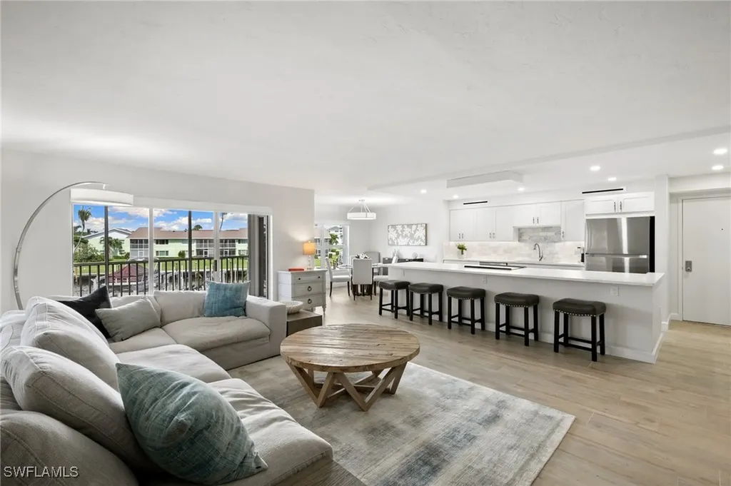 891 Huron Court Marco Island FL 34145