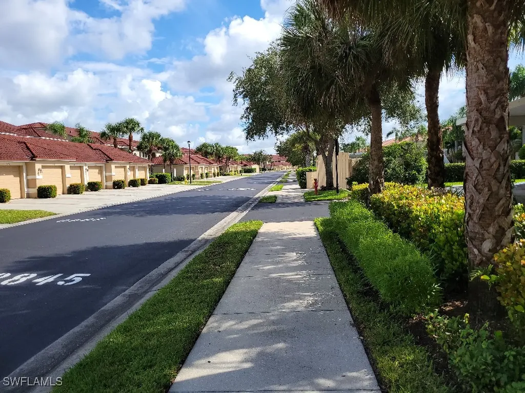 2845 Cypress Trace Circle Naples FL 34119