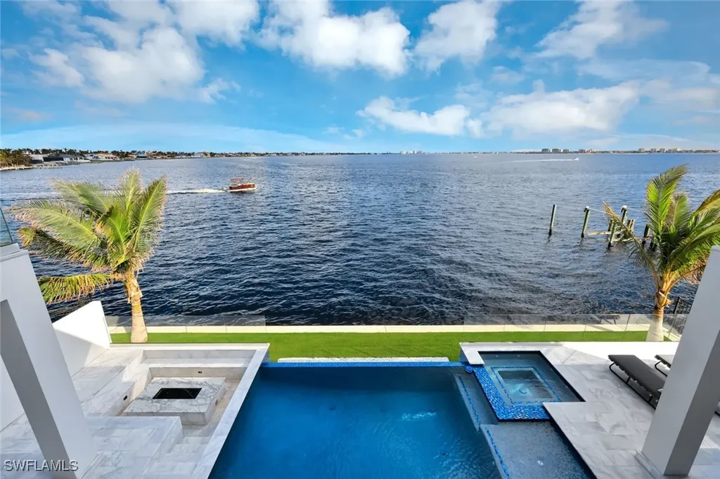 5831 SW 1st Avenue Cape Coral FL 33914