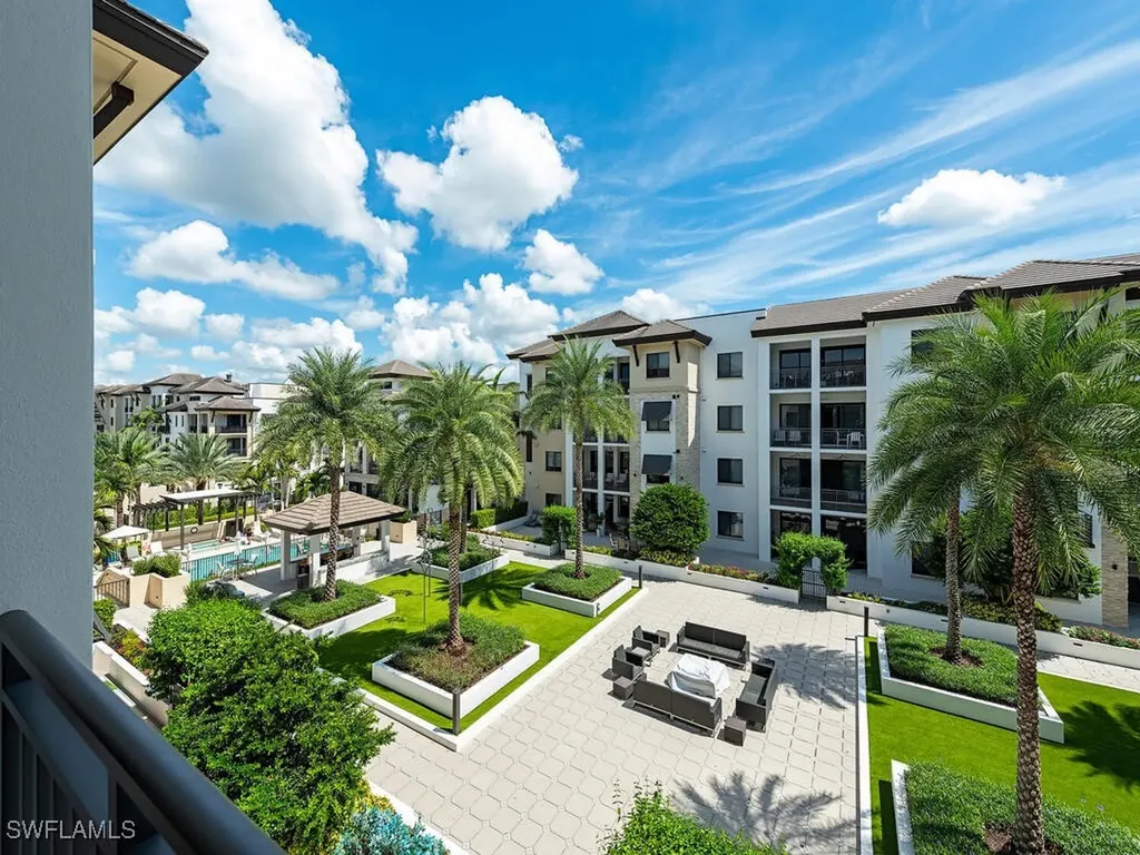 1030 3rd Avenue S Naples FL 34102
