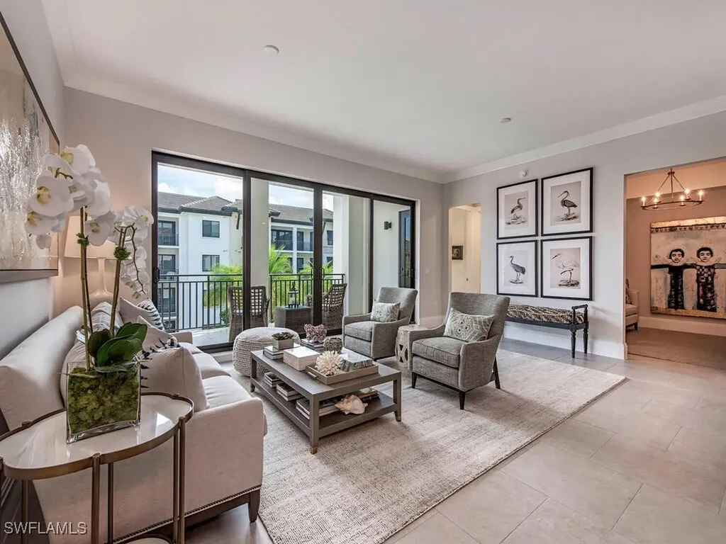 1030 3rd Avenue S Naples FL 34102