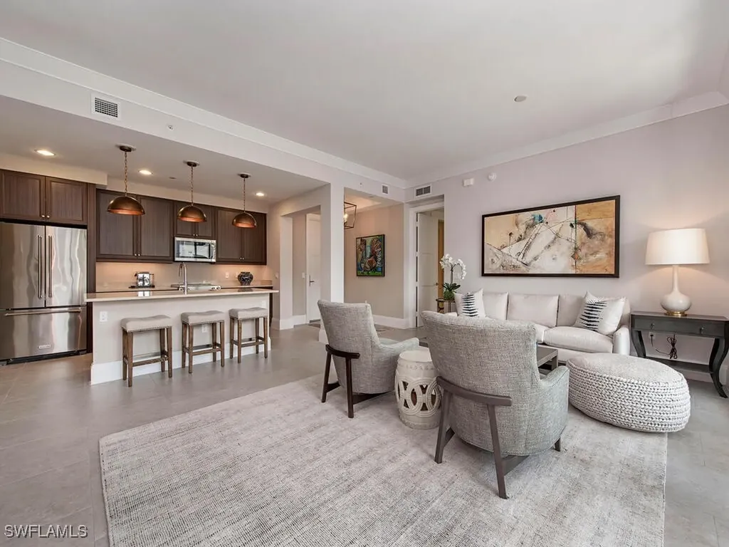 1030 3rd Avenue S Naples FL 34102