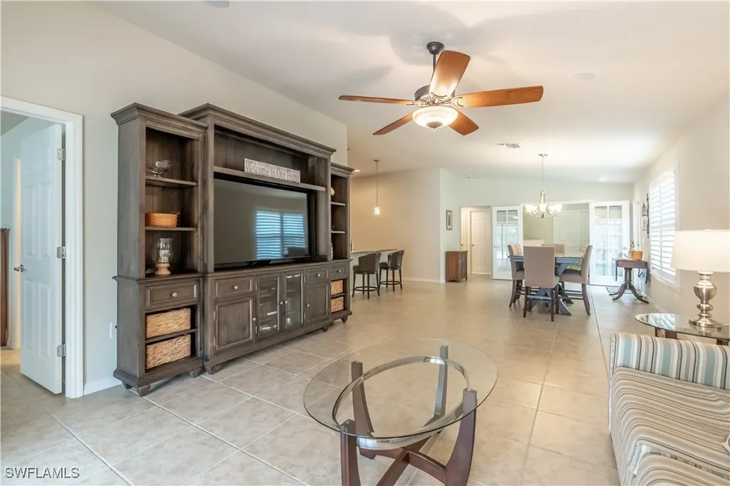 8418 Karina Court Naples FL 34114