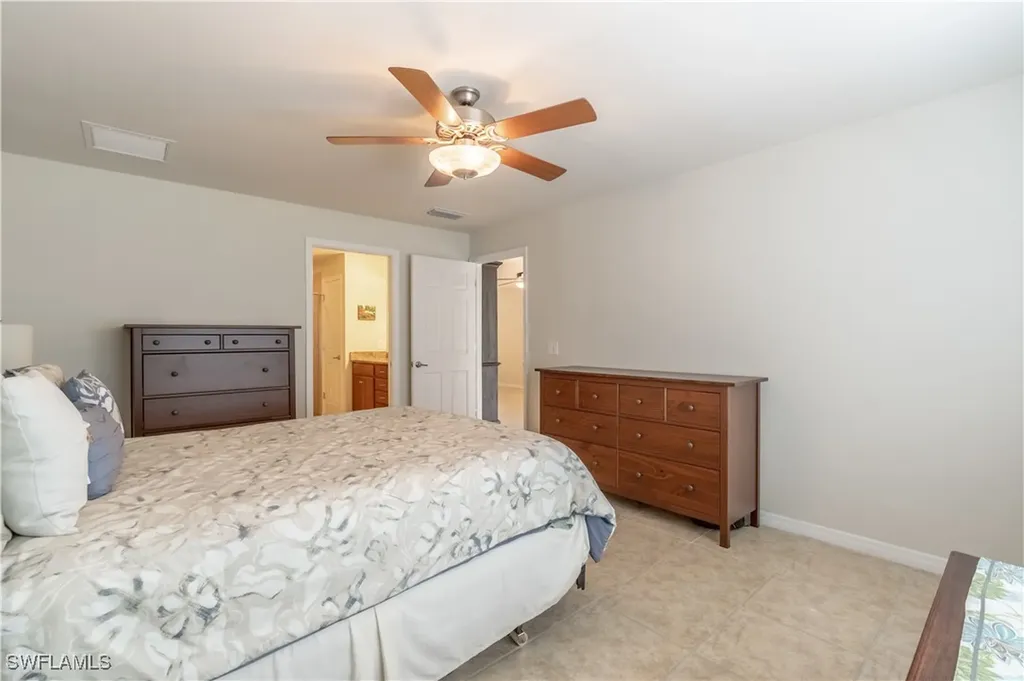 8418 Karina Court Naples FL 34114
