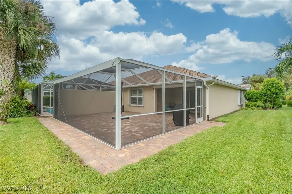 8418 Karina Court Naples FL 34114