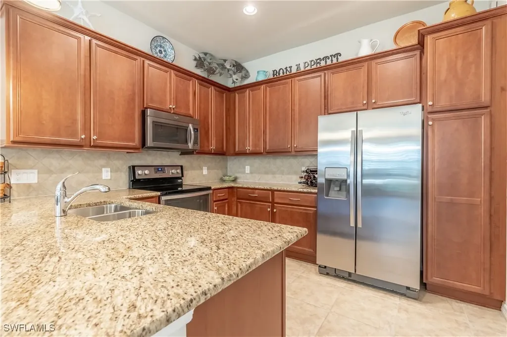 8418 Karina Court Naples FL 34114