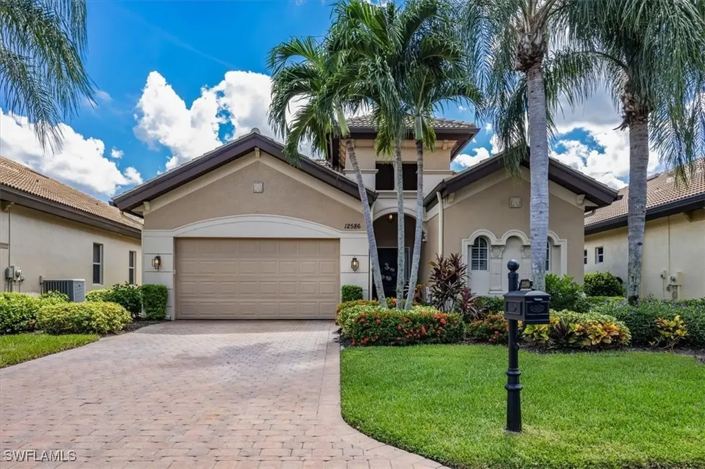 12586 Grandezza Circle Estero FL 33928