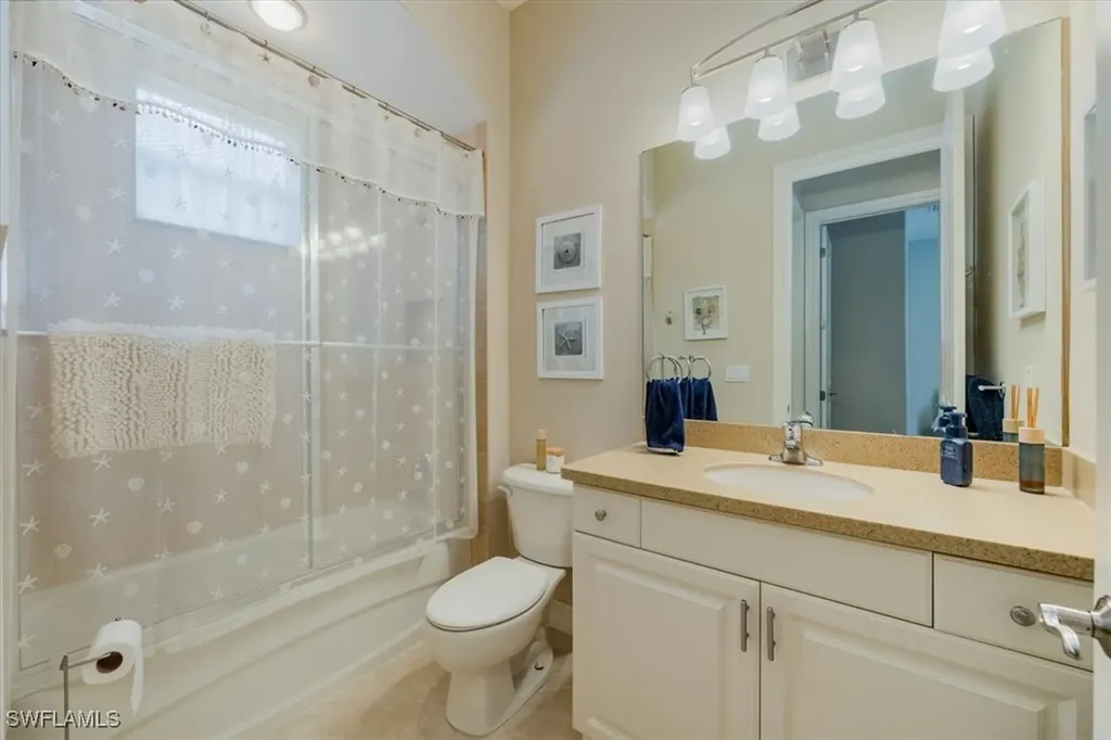 12586 Grandezza Circle Estero FL 33928