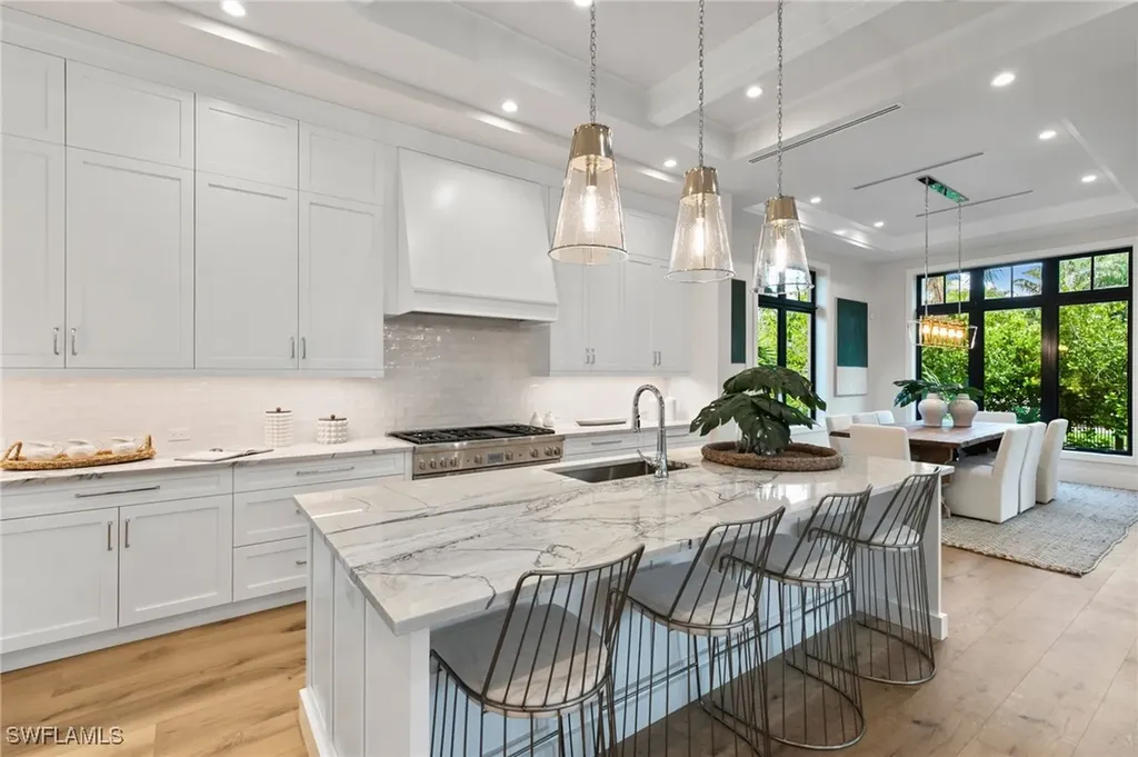 1191 7th Avenue N Naples FL 34102
