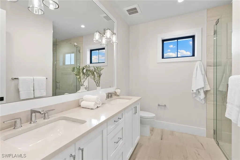 1191 7th Avenue N Naples FL 34102
