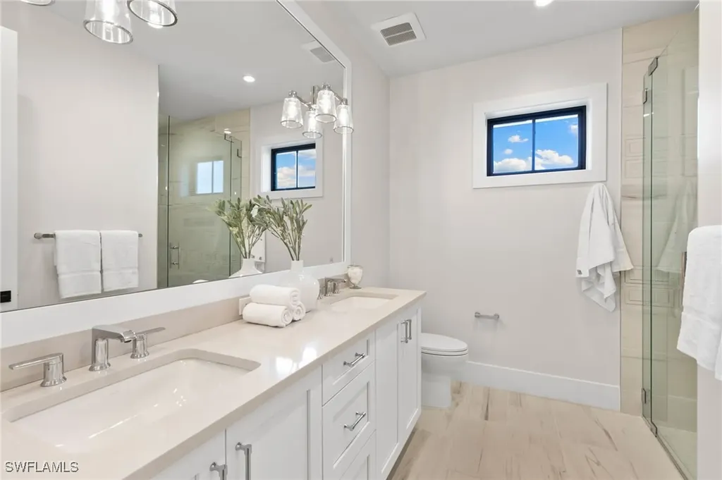 1191 7th Avenue N Naples FL 34102