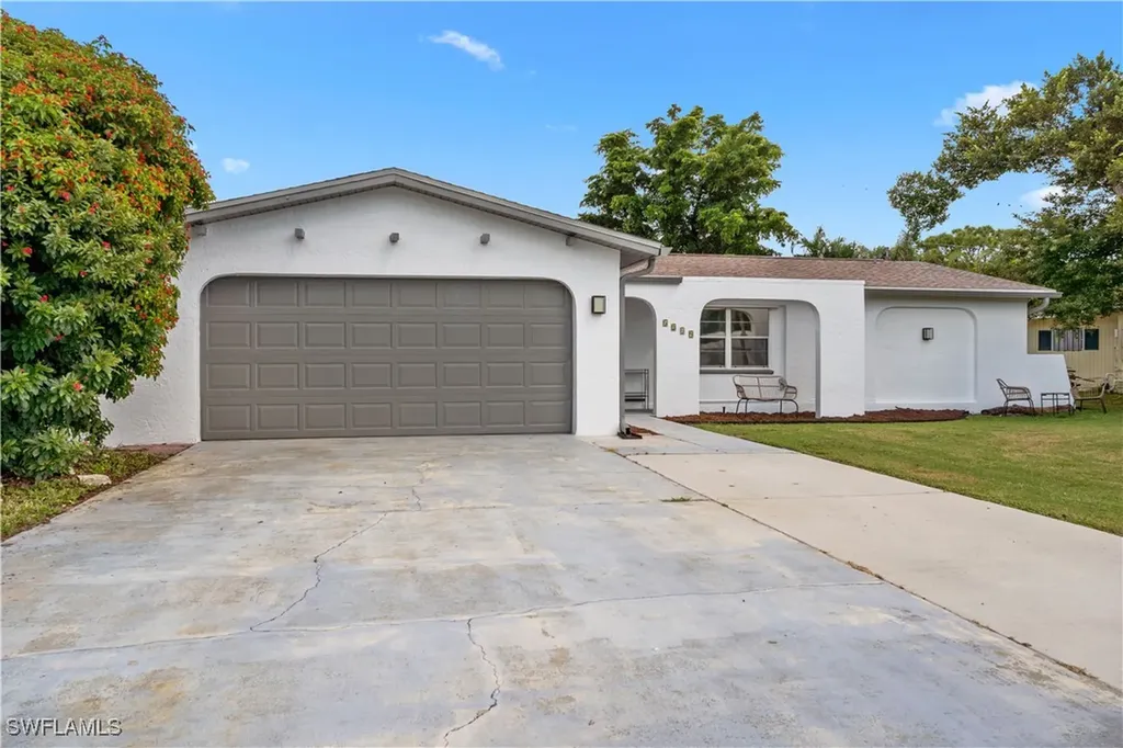 Cape Coral FL, 5219 Rutland Court