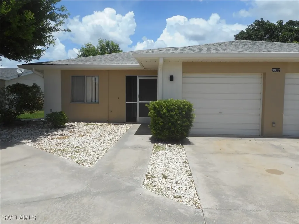 3817 SE 11th Avenue Cape Coral FL 33904