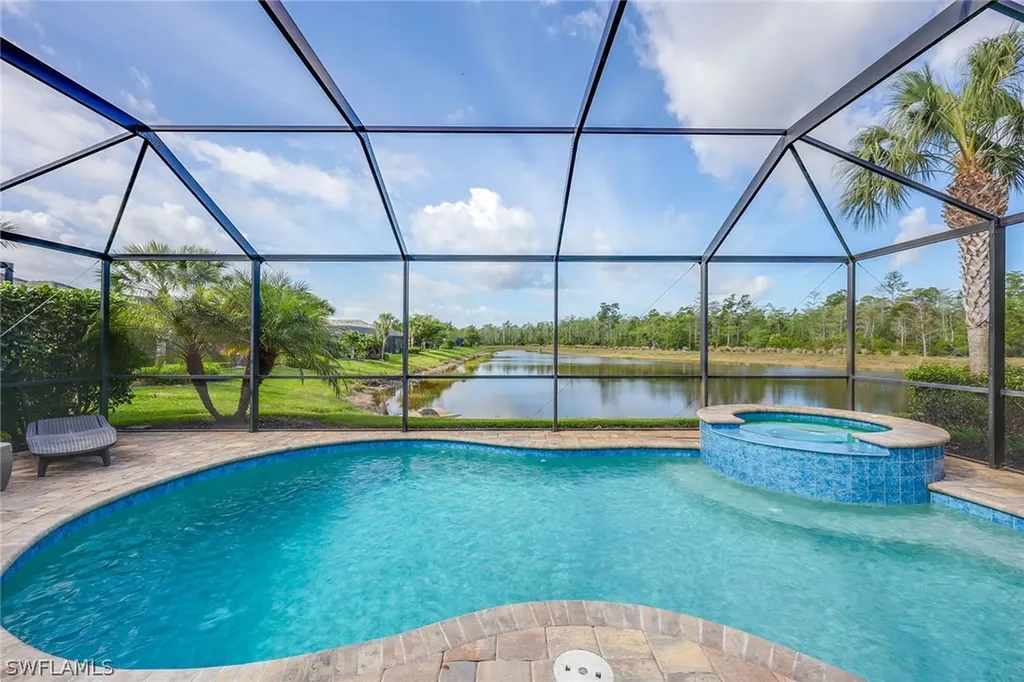 7420 Winding Cypress Drive Naples FL 34114