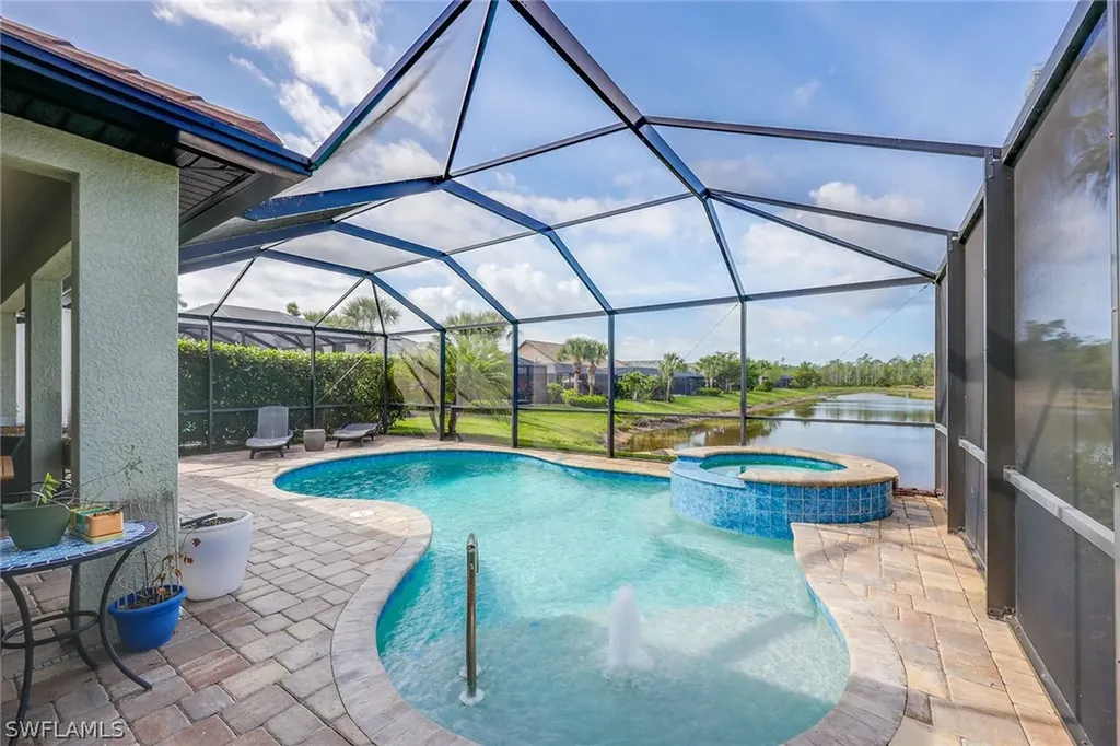 7420 Winding Cypress Drive Naples FL 34114