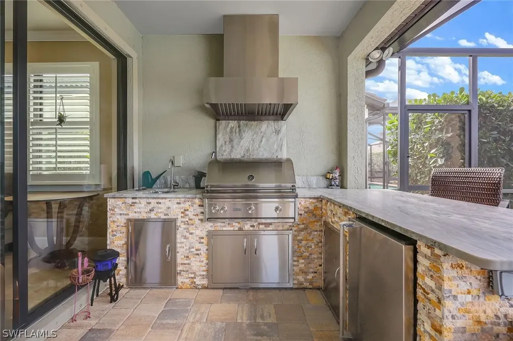 7420 Winding Cypress Drive Naples FL 34114