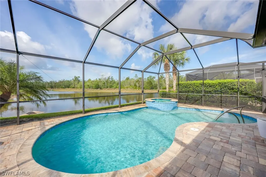 7420 Winding Cypress Drive Naples FL 34114
