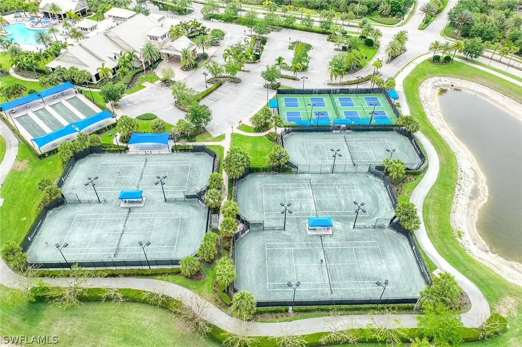7420 Winding Cypress Drive Naples FL 34114