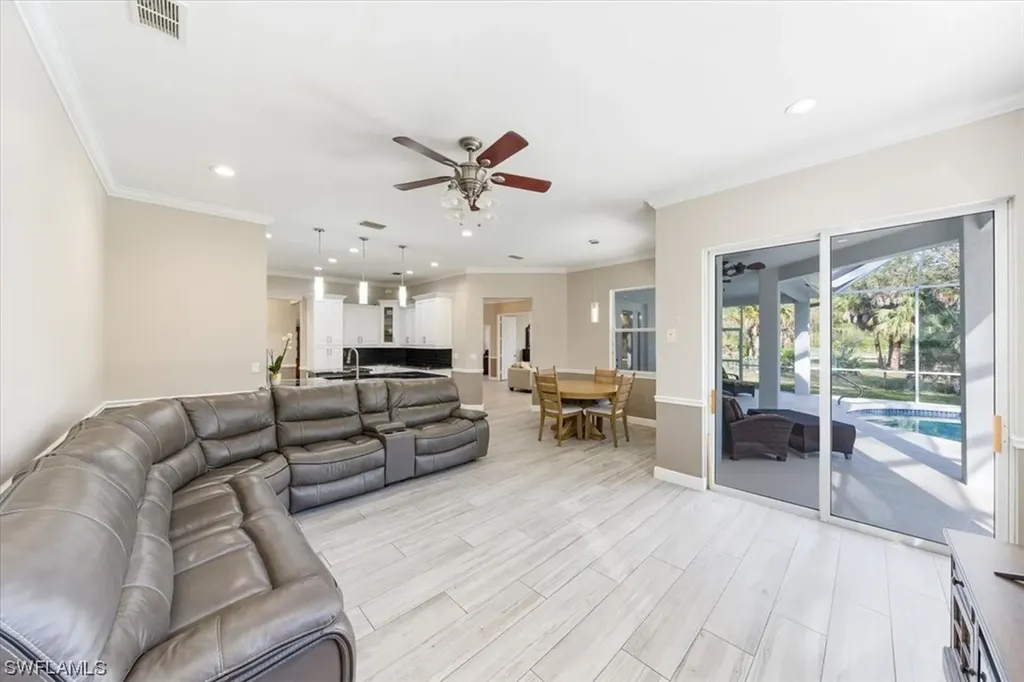 1260 20th Avenue NE Naples FL 34120