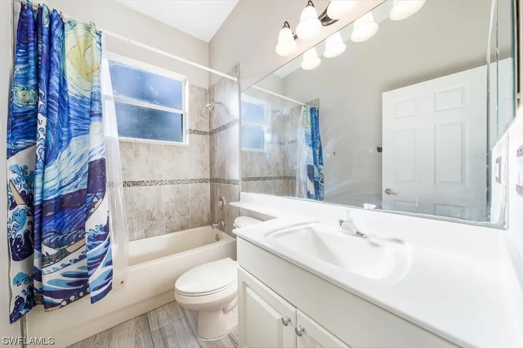 1260 20th Avenue NE Naples FL 34120