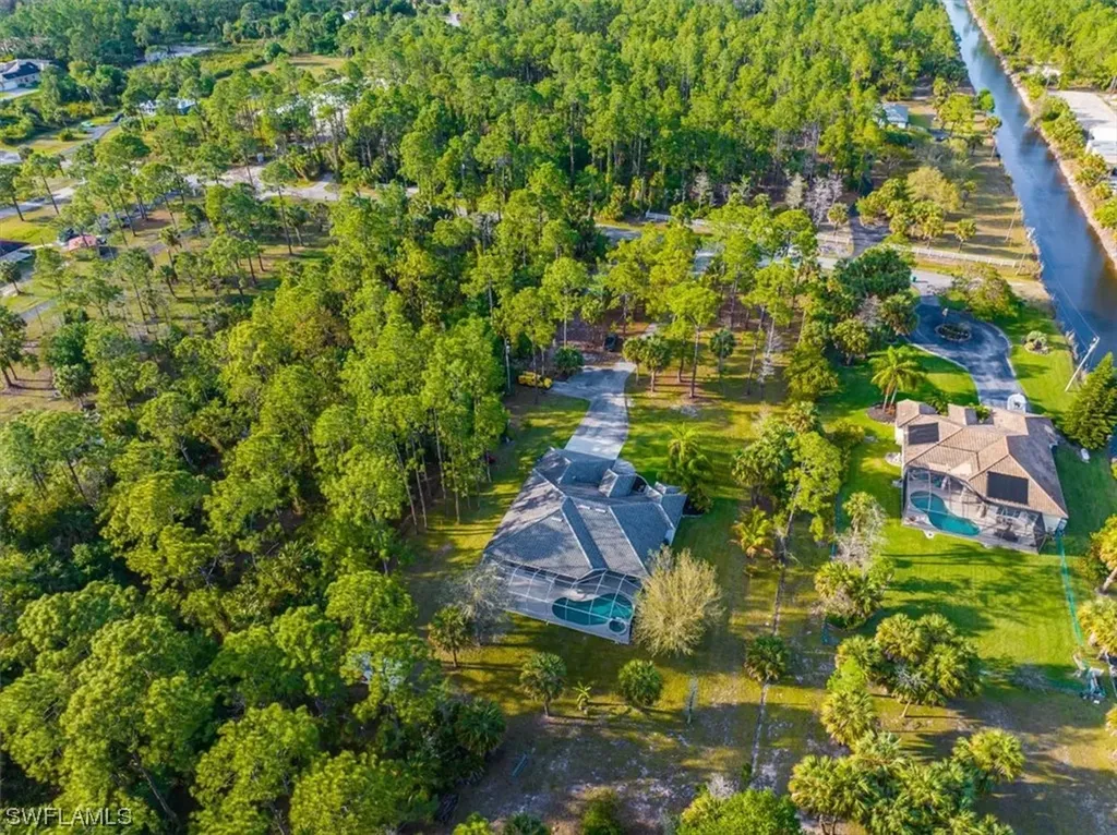 1260 20th Avenue NE Naples FL 34120