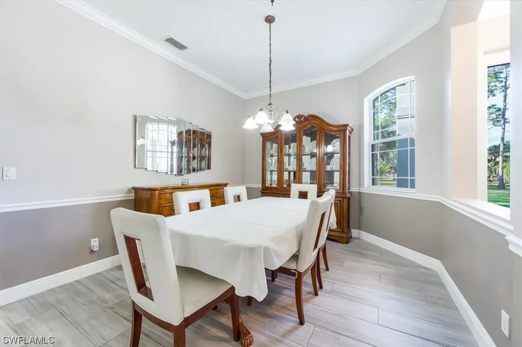 1260 20th Avenue NE Naples FL 34120