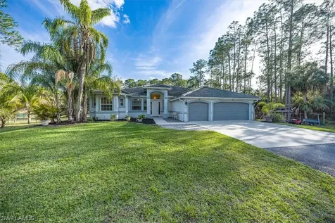 1260 20TH Avenue NE Naples FL 34120