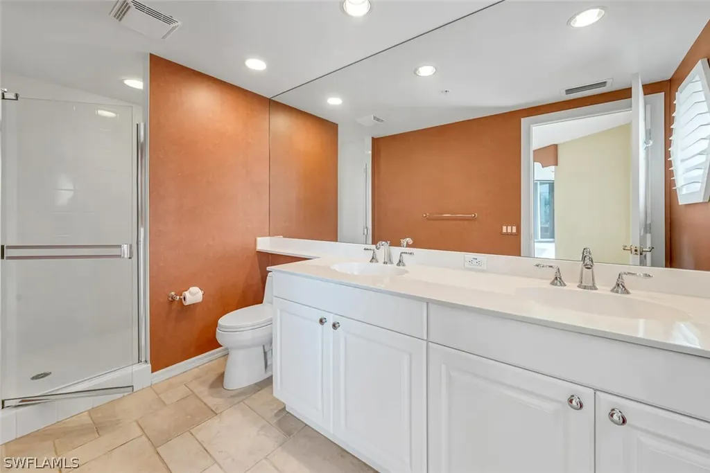 7575 Pelican Bay Boulevard Naples FL 34108